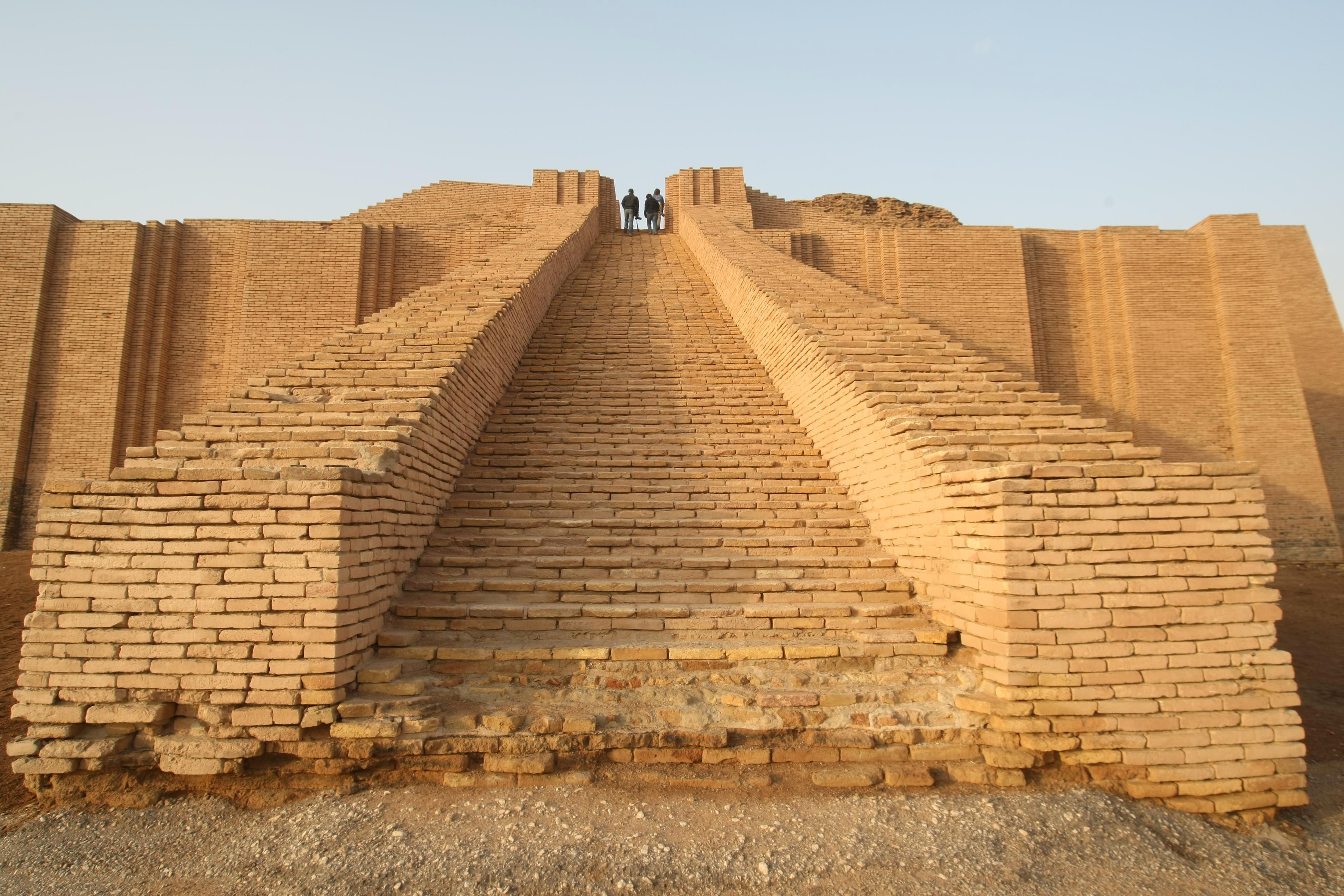 Zigurrat Ancient Mesopotamian Temple
